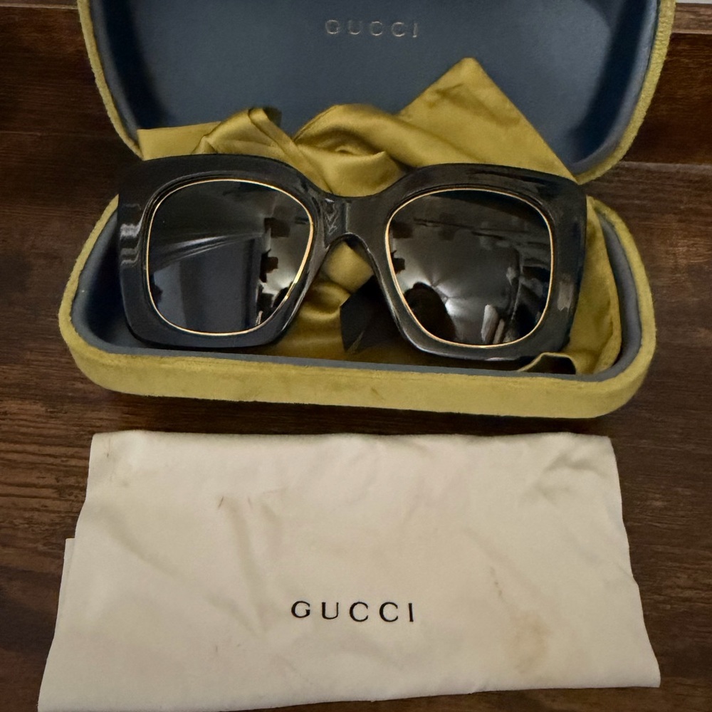 Gucci Glossy Black Oversized Square Sunglasses with Dark Lenses
